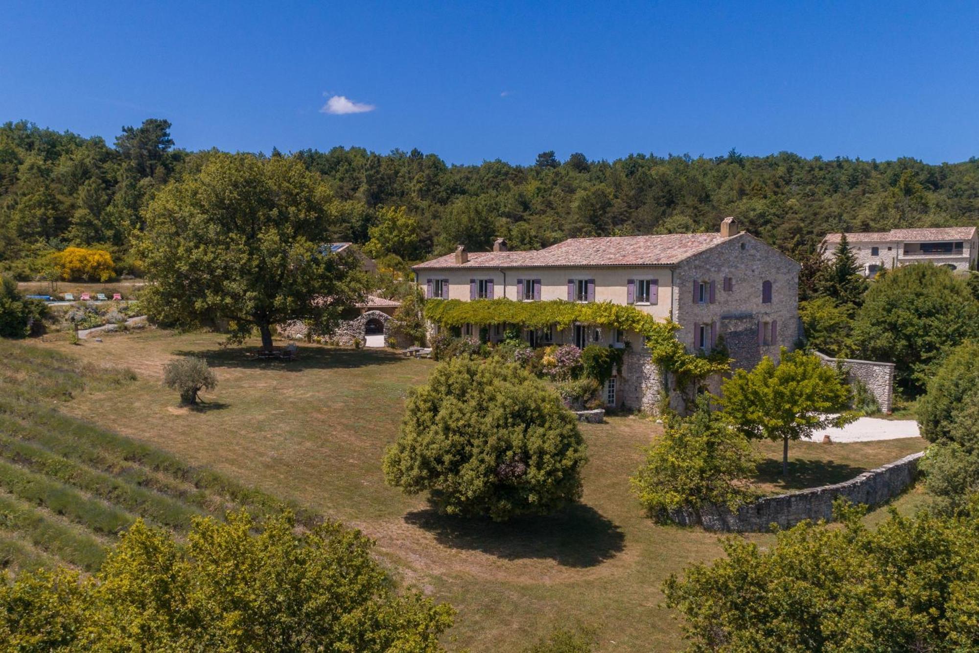Domaine De Barbe - Chambre Lin Salles-sous-Bois Dış mekan fotoğraf